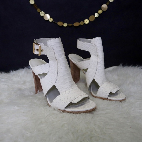 Stuart Weitzman Shoes - New Stuart Weitzman White Python Stacked Heel